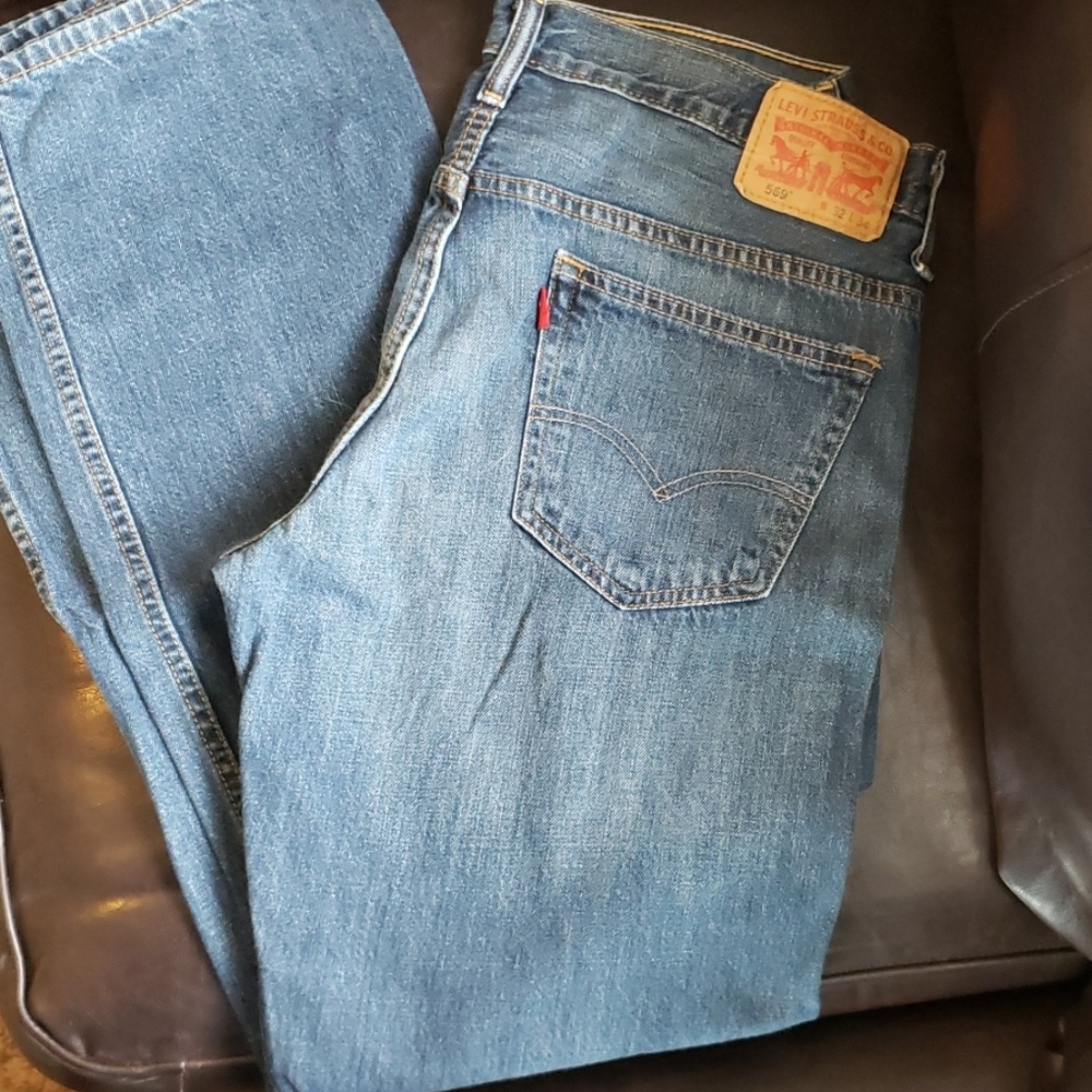 Men's Levi Jeans